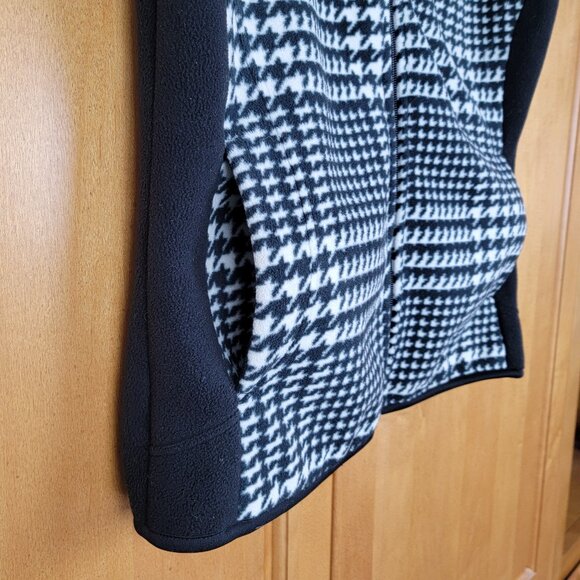 Cambridge Dry Goods Women's Black & Off White Houndstooth Fleece Vest - S - Picture 4 of 5